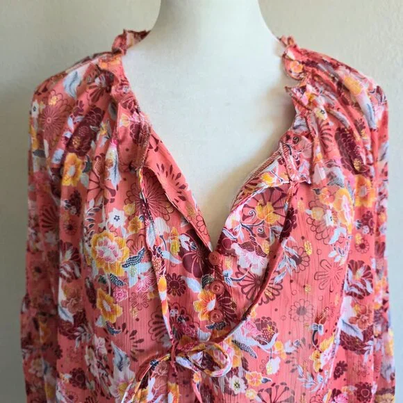 NEW Women Plus 2X Chiffon Pink Floral Relax Fit Blouse Gold Sparkle A Love Story - Picture 2 of 11